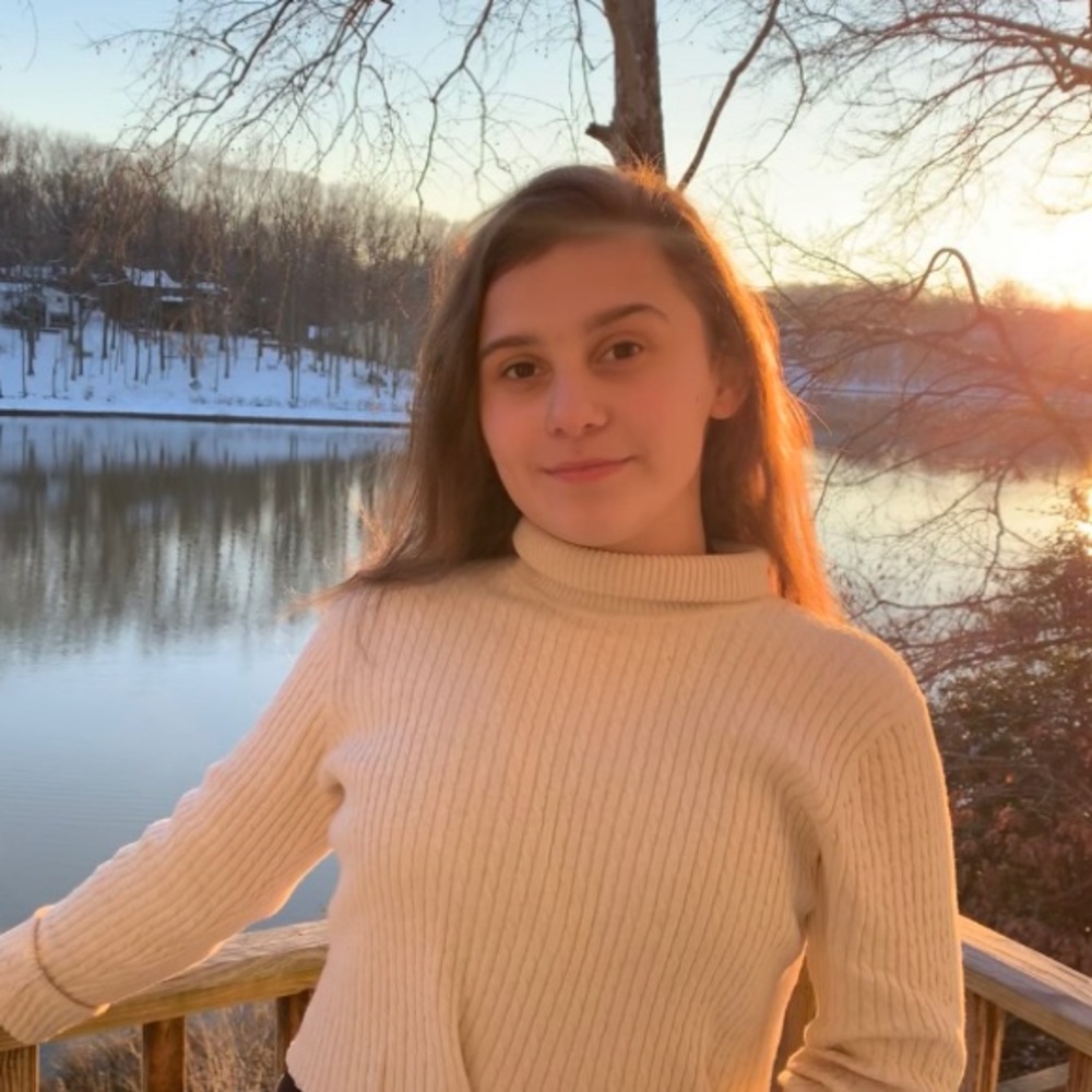 Meet your Posher, Madeline